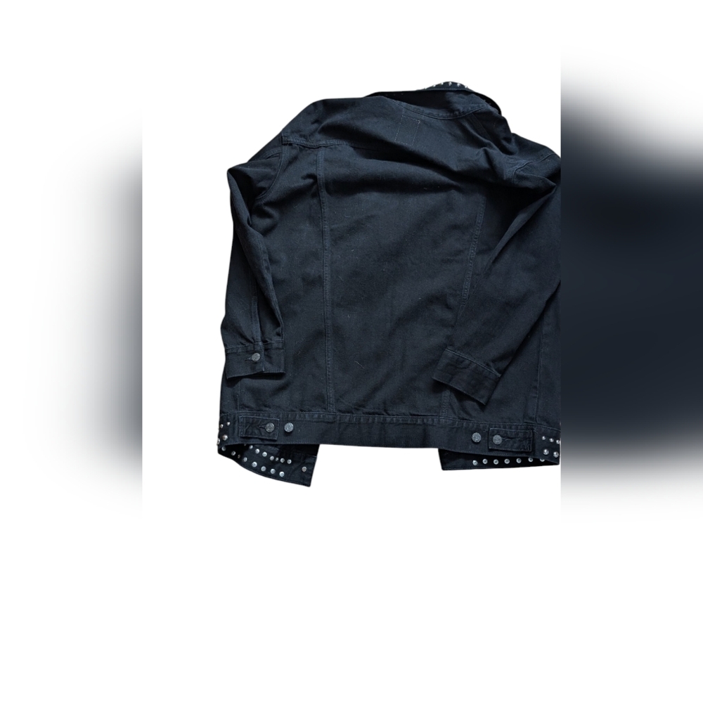 NWT: GAP Black Jean Jacket with Silver Studs - Picture 3 of 6